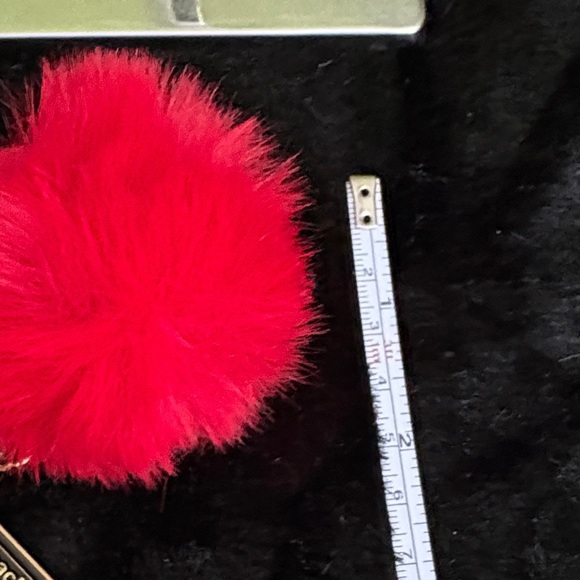 Stylish Gold and Black Keychain Bag Charm Accessory - Picture 9 of 11